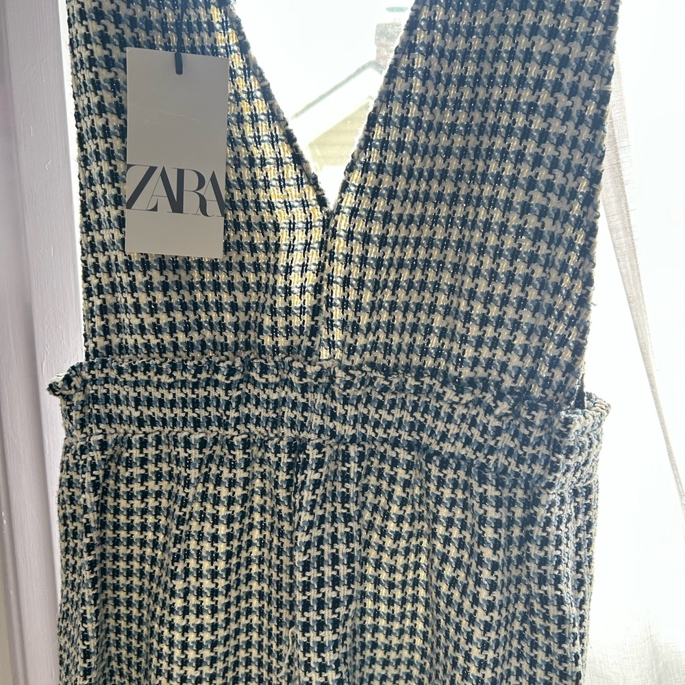 Zara Black and White Tweed Jumper
